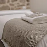 Alvariño Apartamento, Tradicción Y Modernidad