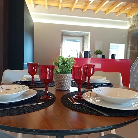 Alvarino Apartamento, Tradiccion Y Modernidad * Ponteareas