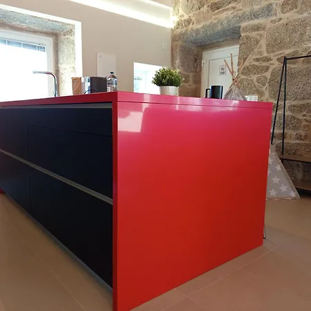Alvarino Apartamento, Tradiccion Y Modernidad *