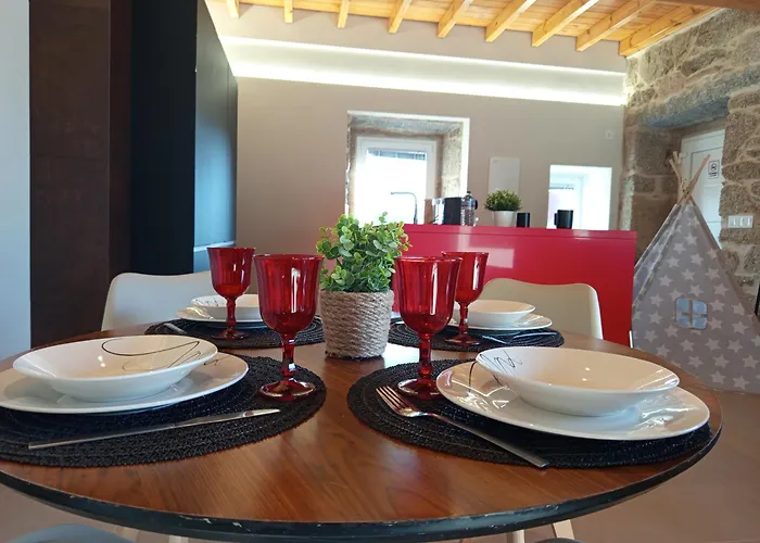Alvarino Apartamento, Tradiccion Y Modernidad * Ponteareas