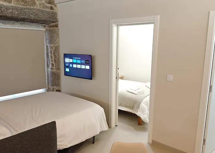 Alvarino Apartamento, Tradiccion Y Modernidad *